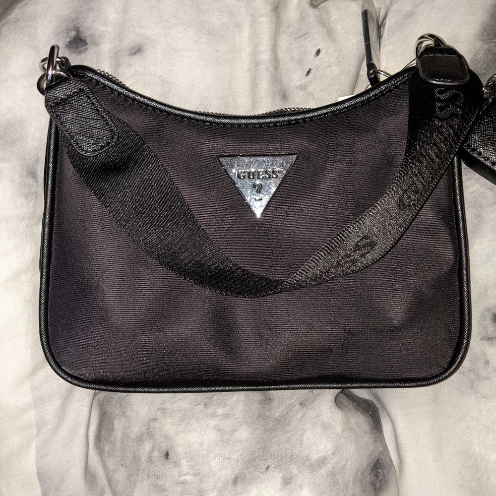 Guess Shoulder Bag